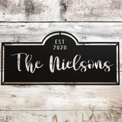 Personalized Family Name Horizontal Metal Sign – Nielson Design