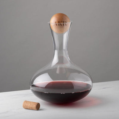 Personalized Large Wine Decanter with Wood Stopper 67 oz.